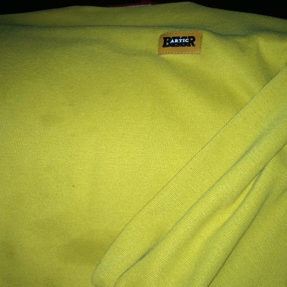 I bought it and I never wear it - Picture 2 of 2